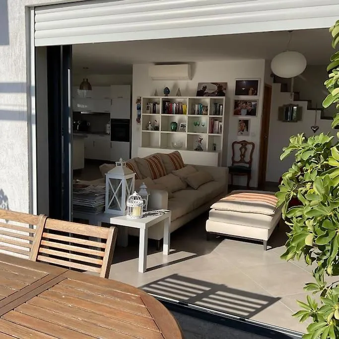 Ecran De Serenite Castellar Villa